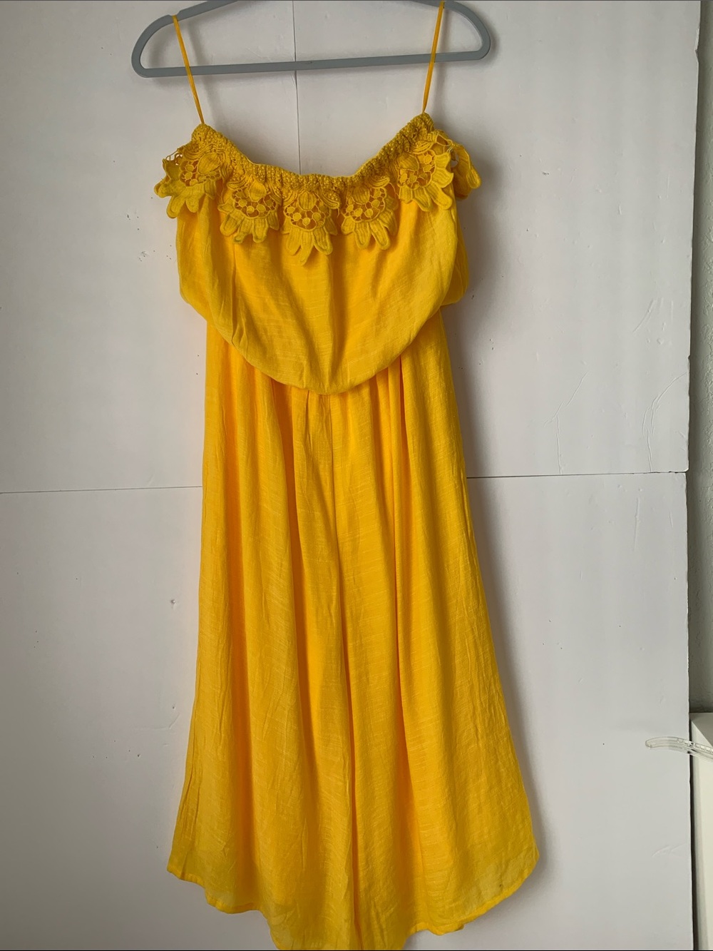J. GEE Yellow Strapless Lightweight Wide Leg Jumpsuit  Size LP